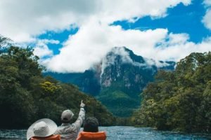 Viaje económico al parque de Canaima y Salto del Ángel